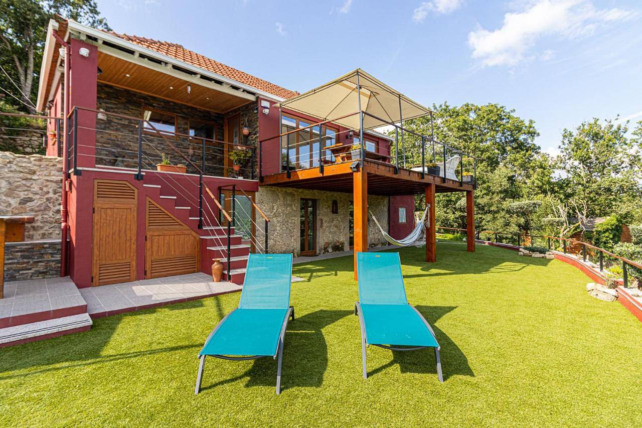 Four-Bedroom House in Couto de Esteves, Distrito de Aveiro