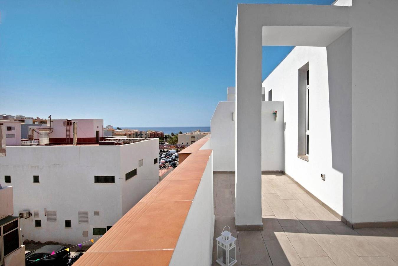 Apartamento entero, Vacaciones 'Penthouse 3A' con vistas al mar, Wi-Fi y aire acondicionado in Playa Morro Jable, Pájara