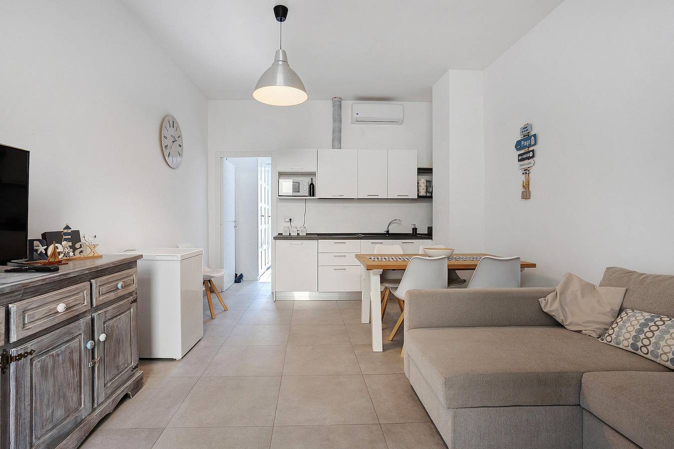 Komfortables Apartment nahe dem Meer – Marina di Carrara in Marina di Carrara, Carrara