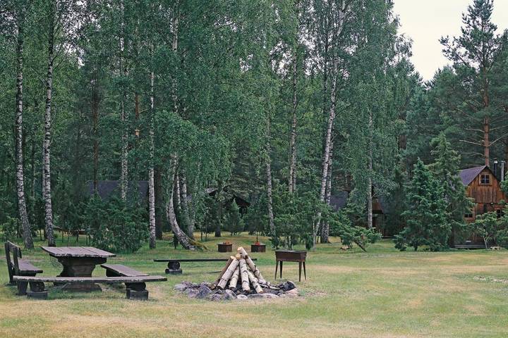 Camping für 2 Personen, mit Terrasse und Sauna sowie Ausblick und Garten in Saaremaa - 2