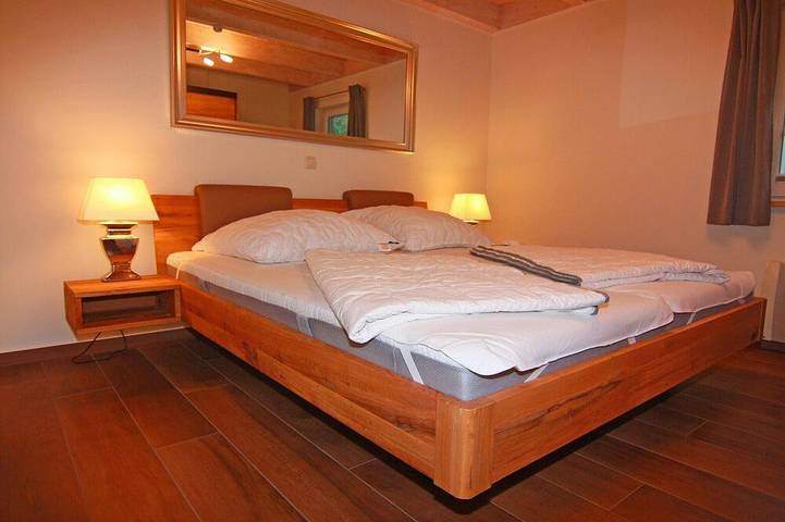 Ferienhaus für 8 Personen, mit Terrasse und Sauna in Trassenheide - 3