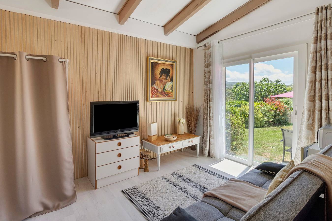 Chambre d’hôtes « Le Pape - Chambre » avec vue mer, Wi-Fi et climatisation in Grosseto-Prugna, Région d'Ajaccio