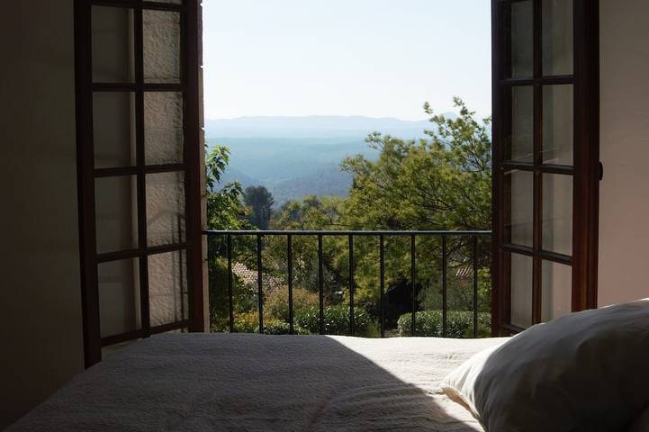 Location de vacances pour 14 personnes, avec jacuzzi et jardin à Seillans - 2