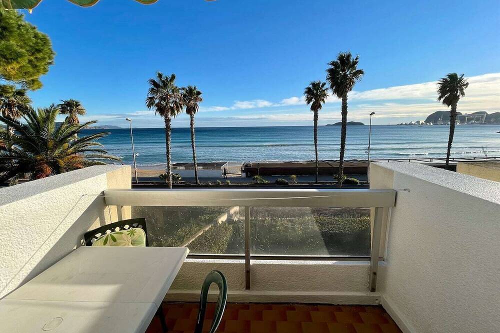 Ganze Wohnung, Seafront apartment with private parking in La Ciotat, Marseille und Umgebung