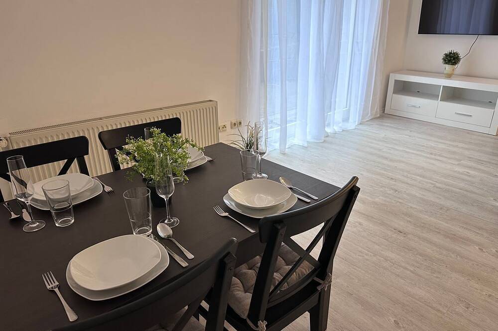 Apartamento entero, Haus Ostseesprung - Apartment Victoria on the ground floor with terrace and shared garden - in Bad Doberan (Ciudad), Bad Doberan