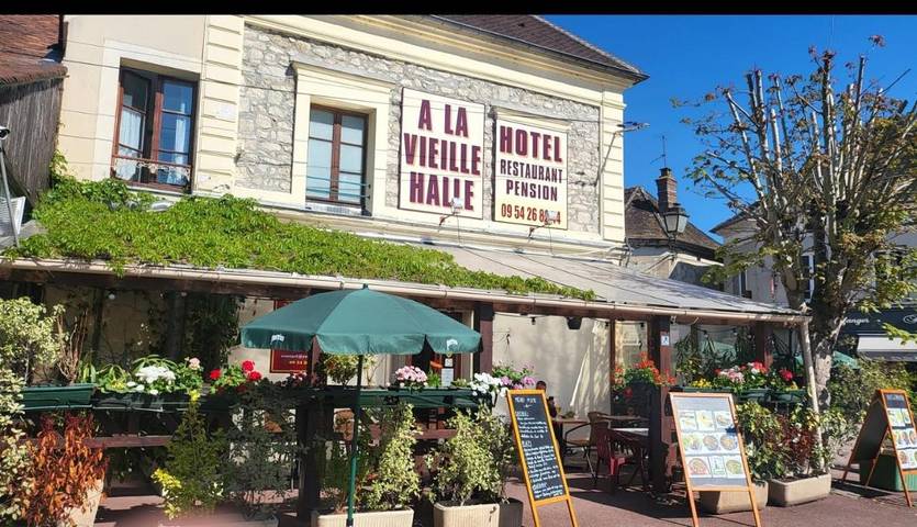 Hôtel pour 2 personnes, avec vue et jardin dans Base de Loisirs (Souppes-sur-Loing)