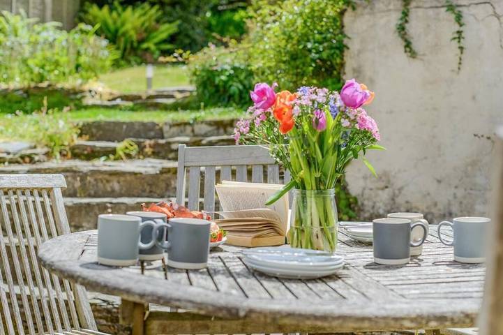 Cottage for 6 people, with Garden in Polruan