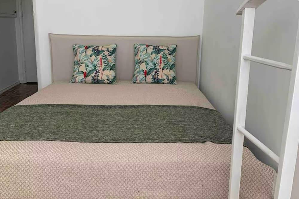 Apartamento inteiro, Aconchegante Apartamento a 20 Minutos da Baixa Lisboeta e Sintra in Venteira, Costa de Lisboa