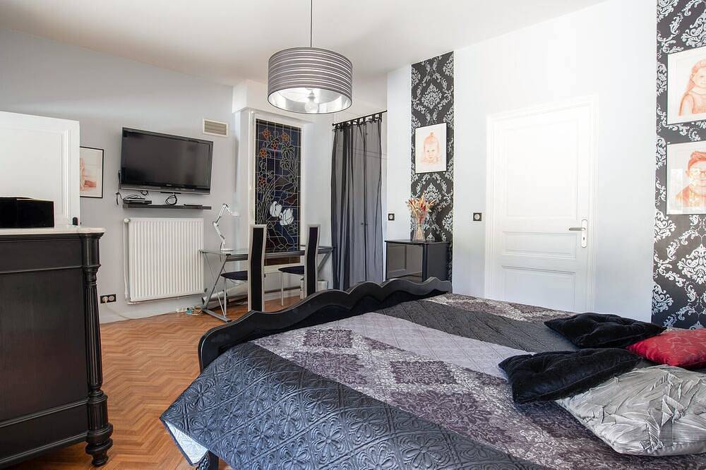 Lovely home in Saint Cezaire in Saint-Cézaire-sur-Siagne, Region de Cannes