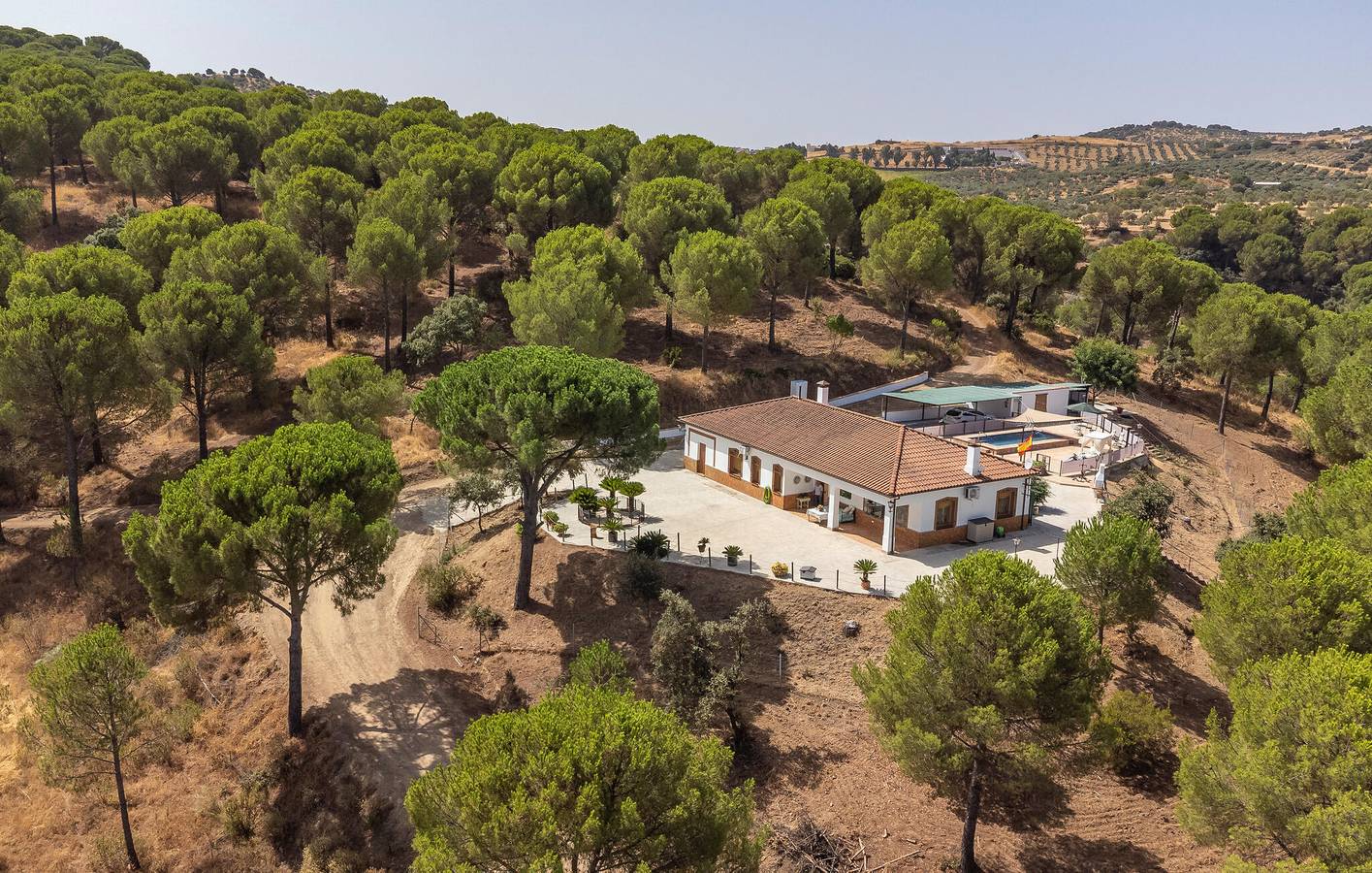 Acogedor Apartamento con Piscina y Chimenea cerca de Villaviciosa de Córdoba in Villaviciosa de Córdoba, Sierra Morena