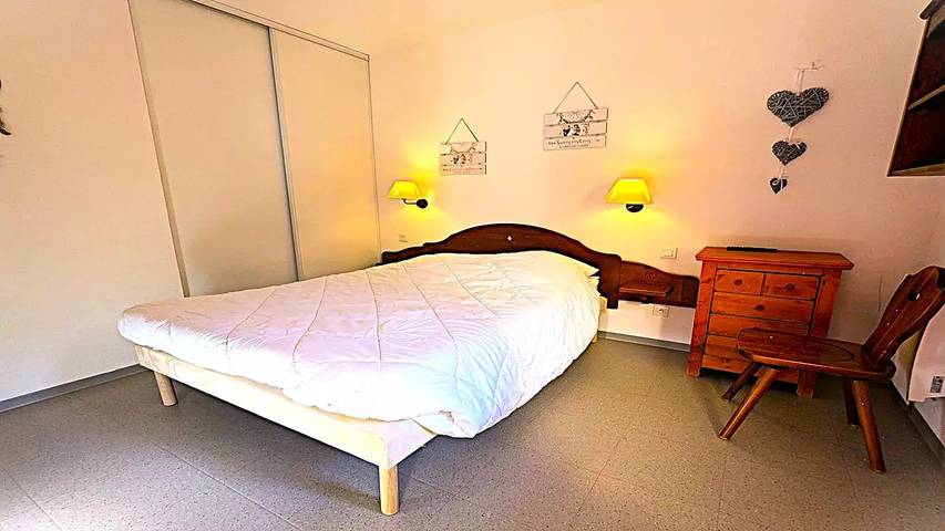 Gîte pour 6 personnes, avec balcon et vue à Pelvoux - 4