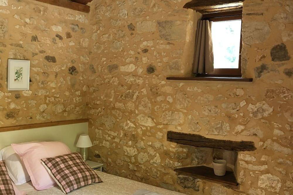 Dordogne/Lot et Garonne Charmant Gite 3 Chambres ds petit Hameau au calme in Parranquet, Région de Villeneuve-sur-Lot