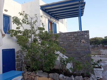 Gîte pour 4 personnes, avec terrasse dans Aliki