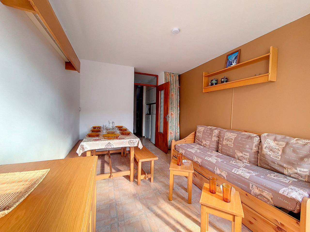 Geheel appartement, Bright duplex 6 pers. · Ski-in ski-out · South-west balcony in Les Menuires, Saint-Martin-de-Belleville