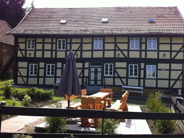 Ferienhaus für 14 Personen, mit Terrasse und Garten in Tanne