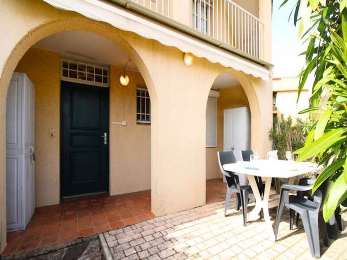 Gîte pour 4 personnes, avec piscine, adapté aux familles dans Port Cogolin - 4