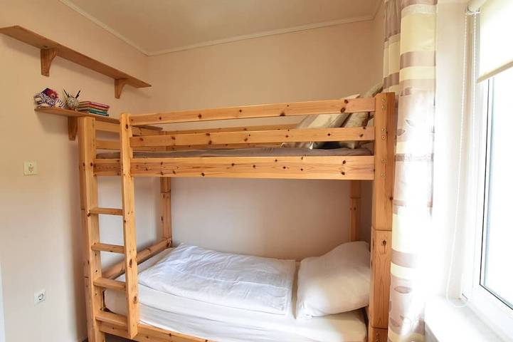 Ferienhaus für 7 Personen, mit Terrasse und Garten in Wismar - 4