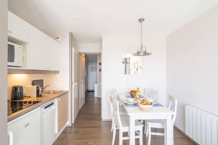 Gîte pour 4 personnes, avec piscine et balcon à Bénodet - 4