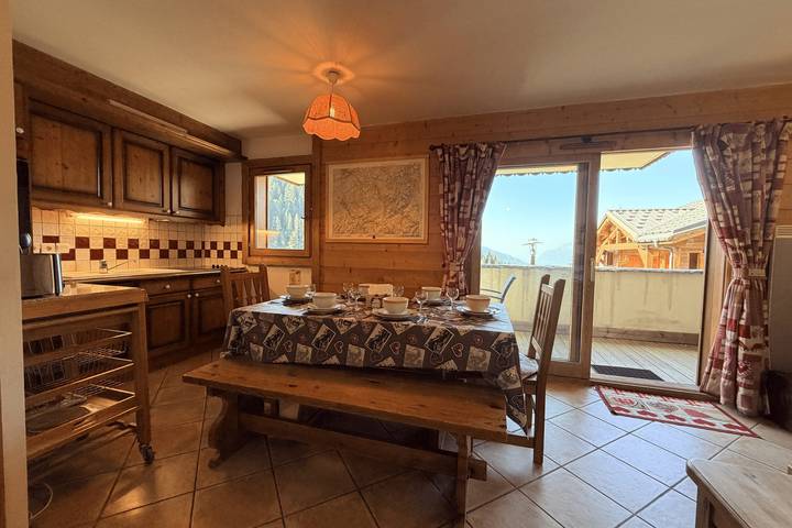 Appartement entier, Appartement avec 2 grands balcons, vue montagne in Cohennoz, Région d'Albertville
