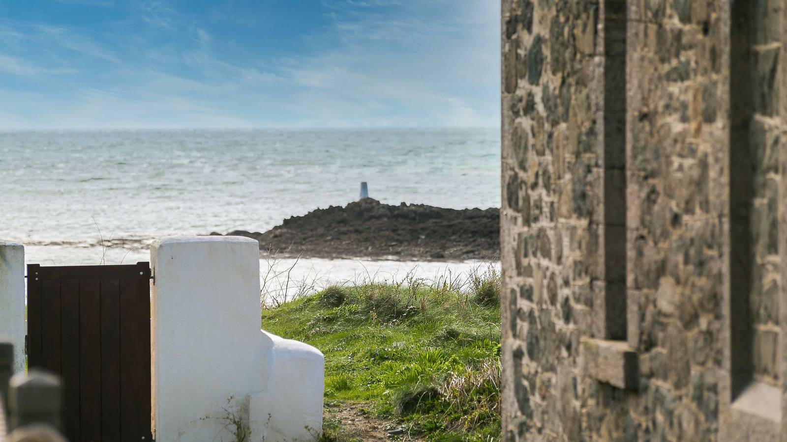Seaview Cottage in Rhosneigr, Anglesey