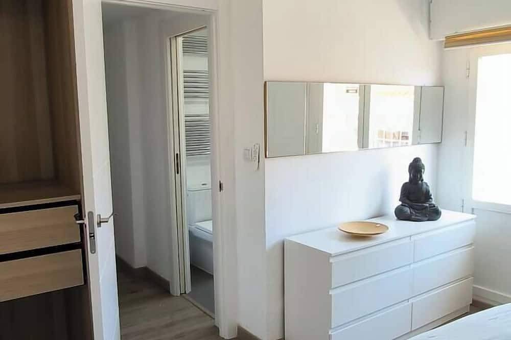 Entire apartment, The Essence of Delicias by Alogest in Saragossa, Saragossa Province