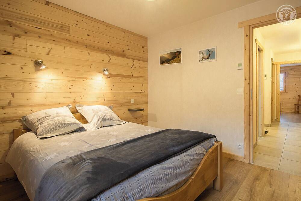 Le Chenavelle D'en Haut in Les Saisies, Albertville region