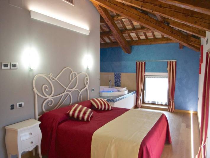 Agriturismo per 2 persone, con Terrazza e Idromassaggio nonché Giardino e Panorama in Carso
