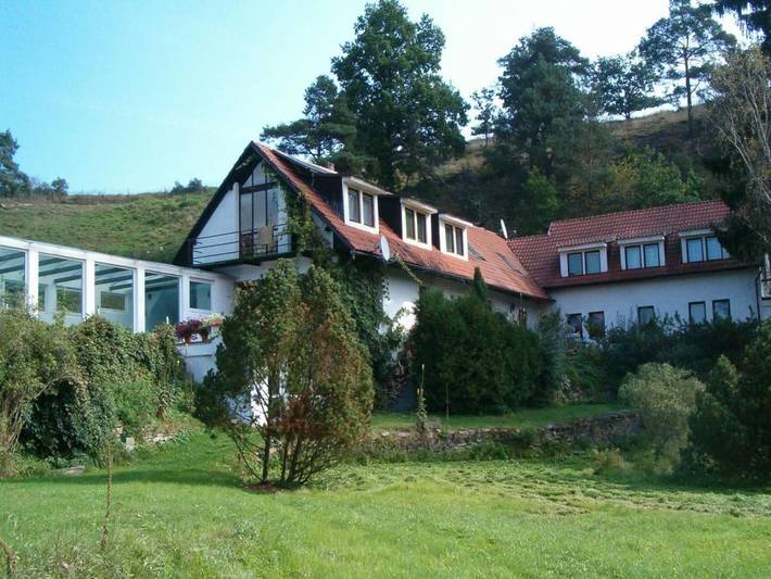 Villa für 7 Personen, mit Sauna und Garten sowie Terrasse und Pool, kinderfreundlich - 1