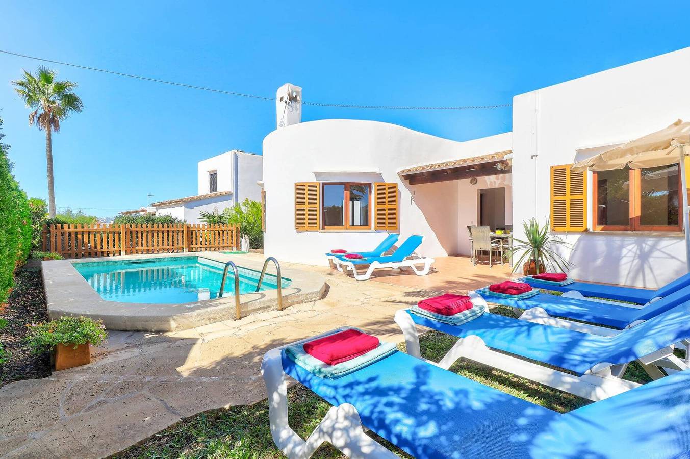 Casa Vacanza per 6 Persone in Cala d'Or, Santanyí