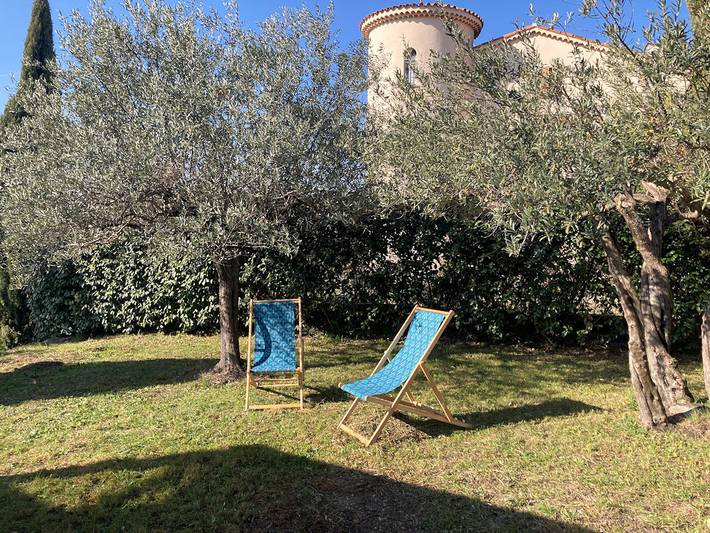 Gîte pour 2 personnes, avec terrasse et jardin à Draguignan