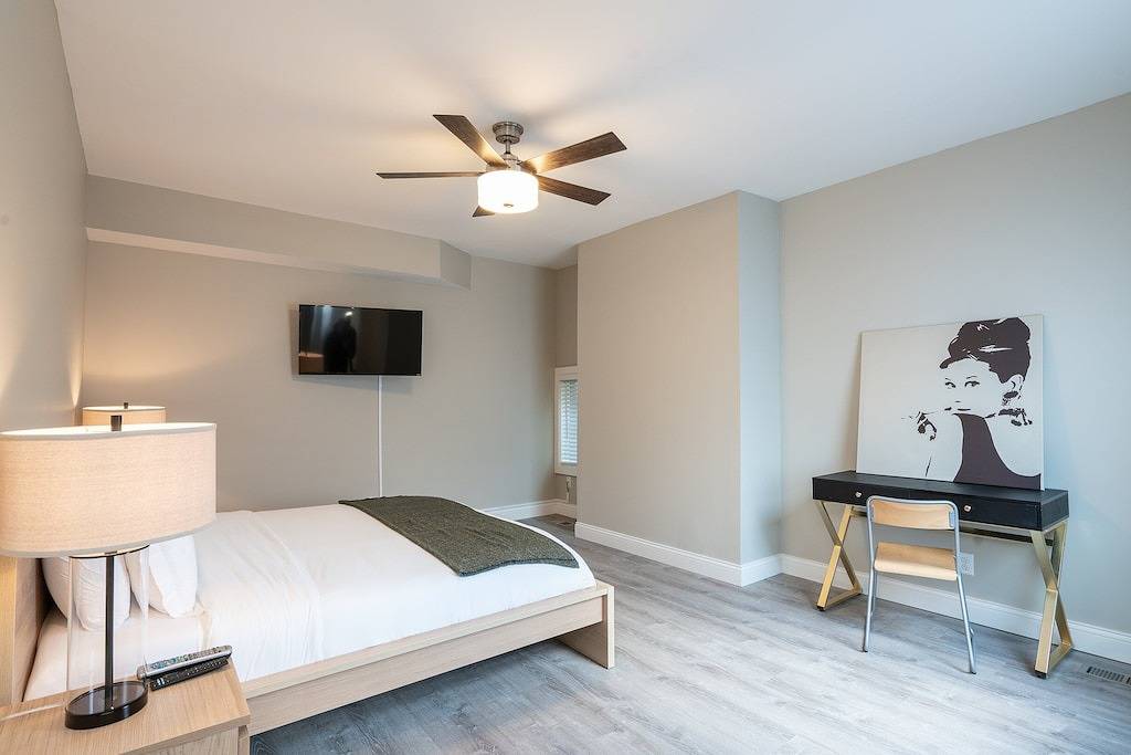 Neu renoviertes Stadthaus 1 von 2 - Central West End | Jz Vacation Rentals in St. Louis, Missouri