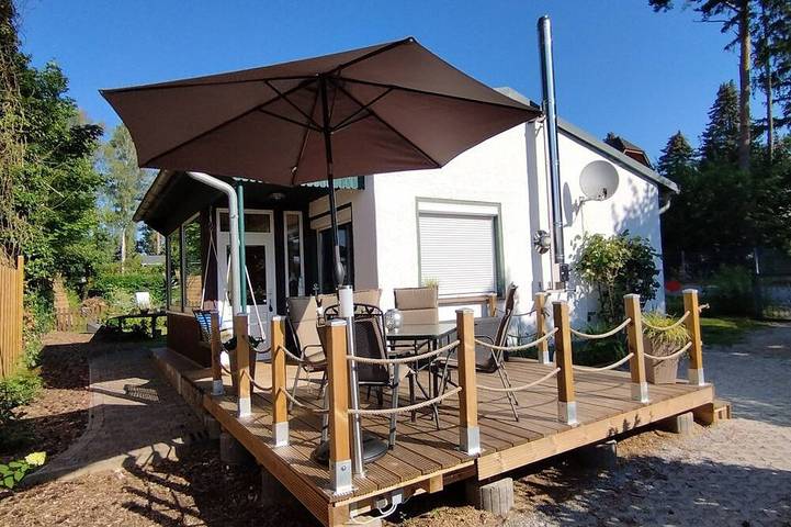 Ferienhaus für 4 Personen, mit Terrasse und Garten - 1