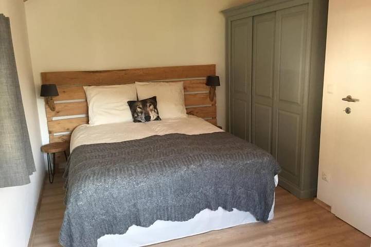 Neues Ferienhaus in drei Ländern, Österreich, Italien, Slowenien Einzigartige Lage! in Karawanken und Bachergebirge, Marktgemeinde Arnoldstein