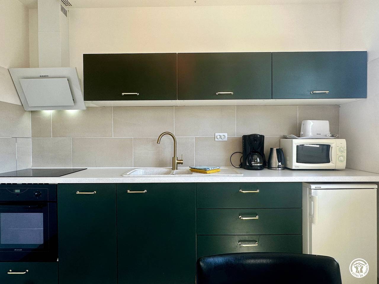 Cozy cottage with private spa and garden in Ancy-le-Franc in Ancy-le-Franc, Avallon region