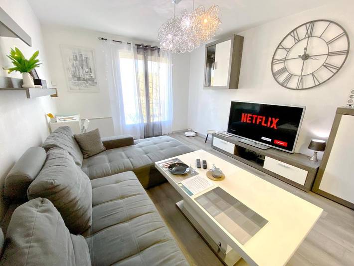 Gîte pour 4 personnes, avec balcon à L'Arbresle - 2