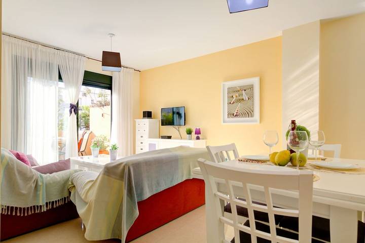 Apartamento entero, Apartamento Cala Bajo by Solset in Nerja, Costa del Sol