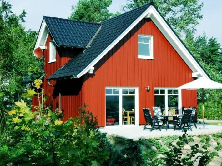 Ferienhaus für 6 Personen, mit Terrasse und Seeblick sowie Garten, kinderfreundlich in Plau am See - 2