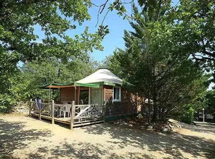 Location de vacances pour 5 personnes, avec Terrasse et Piscine à Crayssac