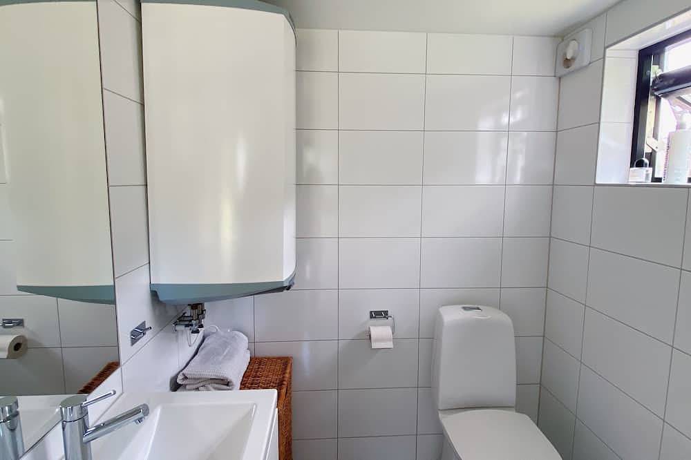 Guesthouse, not even a minute walk to the ocean in Kungsbacka, Kullavik