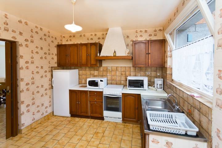 Gîte pour 6 personnes, avec jardin dans La Roche-Jaudy - 4