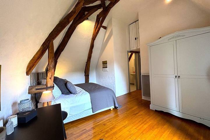 Location de vacances pour 6 personnes, avec jardin et terrasse, animaux acceptés à Saint-Vincent-de-Cosse - 4