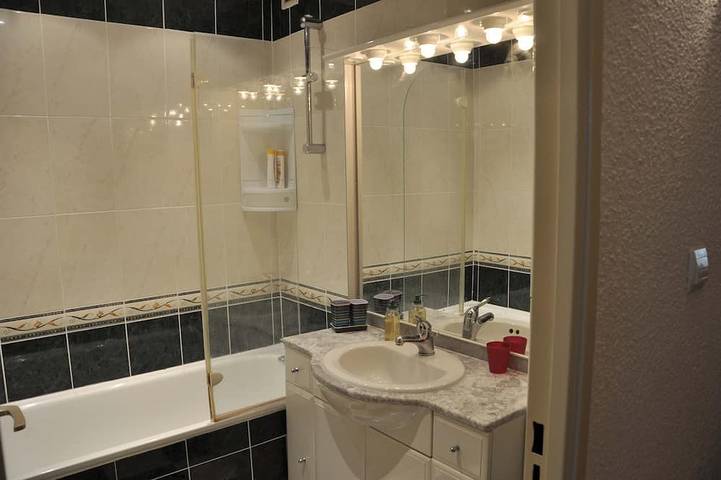 Appartement entier, Appartement climatisé de 43 m² avec piscine dans la residence in Cap d'Agde, Agde