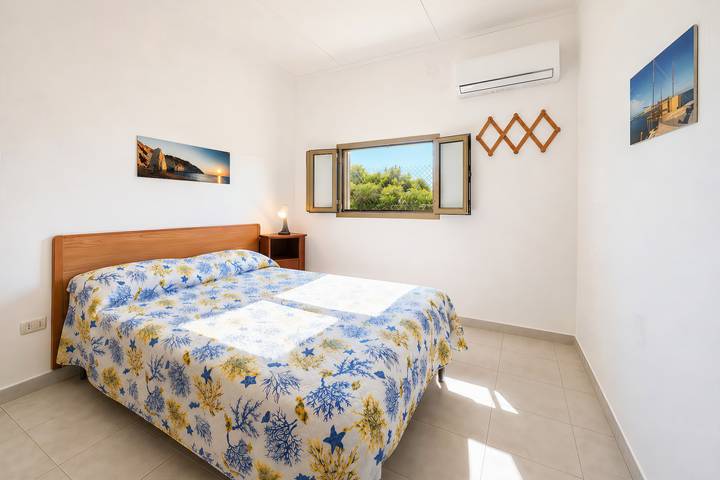 Casa Vacanze Ervilia apartments on Lungomare E. Mattei, 50 m from the beach in Scialara o Castello, Vieste