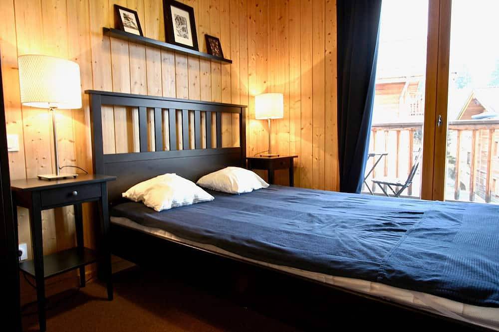 Chalet spacieux à Chamrousse pour 8 personnes sur 3 niveaux in Chamrousse, Parc national des Écrins