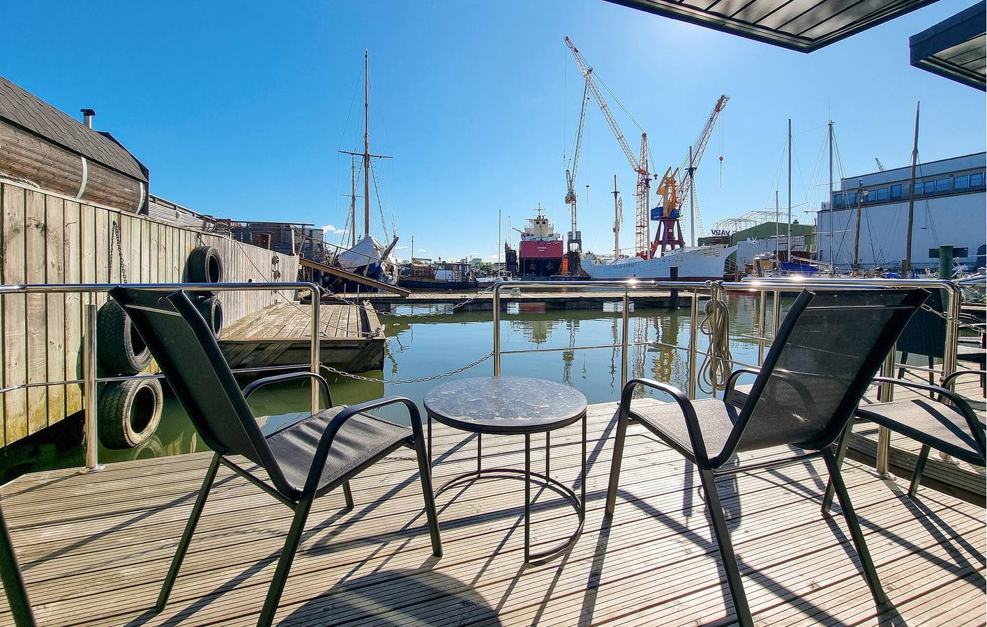 House Boat for 6 people with view in Gothenburg, Västergötland