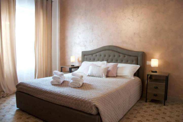 Albergo a gestione familiare per 3 persone, con giardino e panorama - 1
