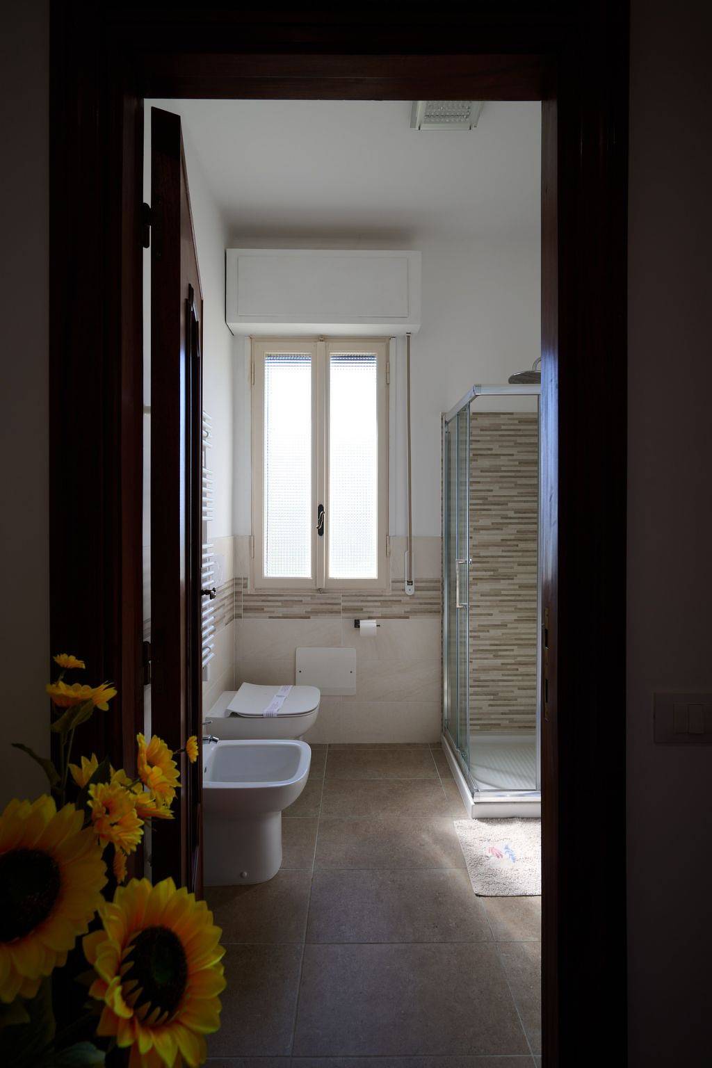 Ganze Wohnung, Villa Camilla Wohnung Terrasse in Diano Castello, Riviera di Ponente