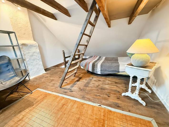 Location de vacances pour 6 personnes, avec vue à Thiézac - 4