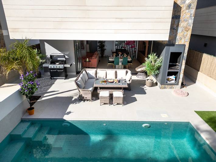 Casa rural para 8 personas, con Balcón y Terraza además de Jardín y Piscina en Los Alcázares - 3