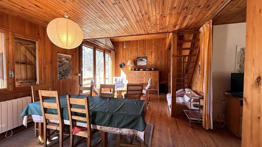 Chalet chaleureux 8 personnes à Pelvoux – Vue montagne & grand jardin in Vallouise-Pelvoux, Parque Nacional de los Ecrins